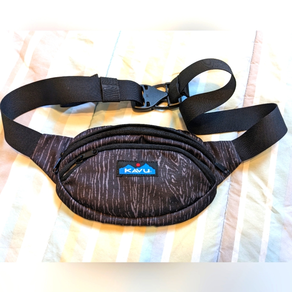 *new* kavu fanny pack